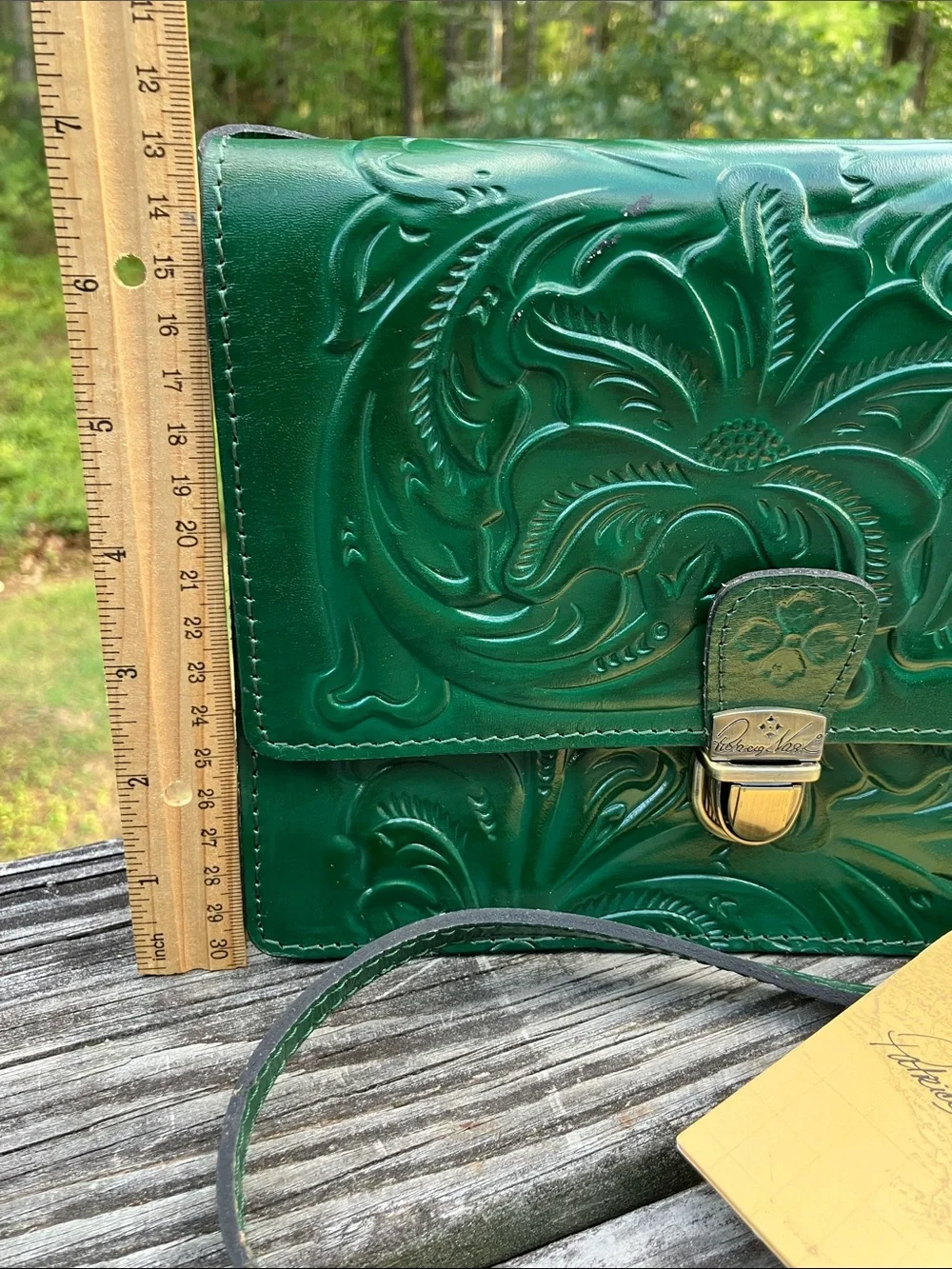 Patricia Nash Laurentina Green Tooled Leather Purse NWT